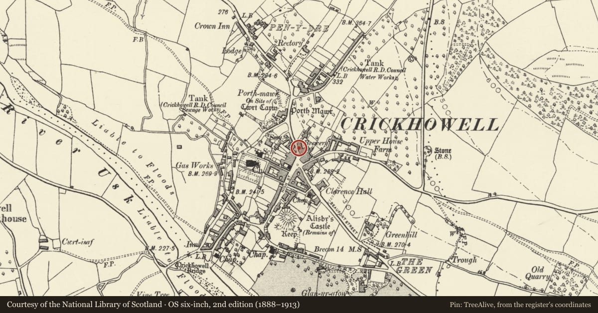 Ordnance Survey six-inch map, 2nd edition (1888–1913) covering the location of Bar to the Bear Hotel, Crickhowell, Powys, with a pin at the register's coordinates