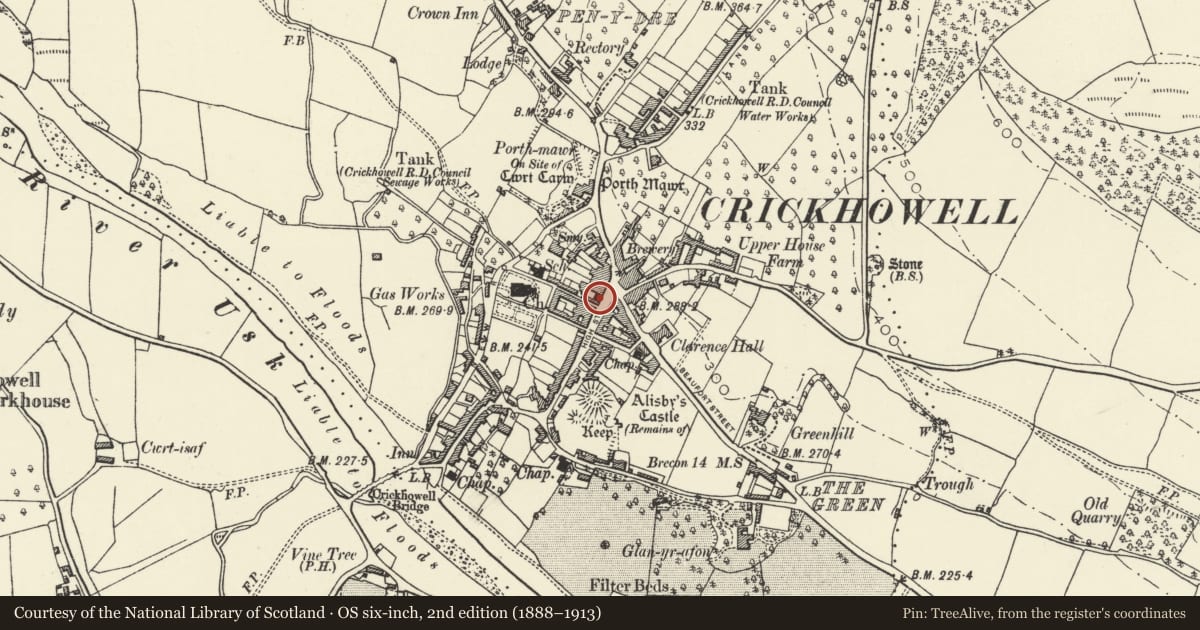 Ordnance Survey six-inch map, 2nd edition (1888–1913) covering the location of Town Hall, Crickhowell, Powys, with a pin at the register's coordinates