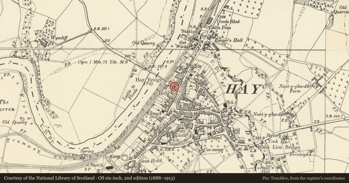 Ordnance Survey six-inch map, 2nd edition (1888–1913) covering the location of Oakhurst, Hay, Powys, with a pin at the register's coordinates