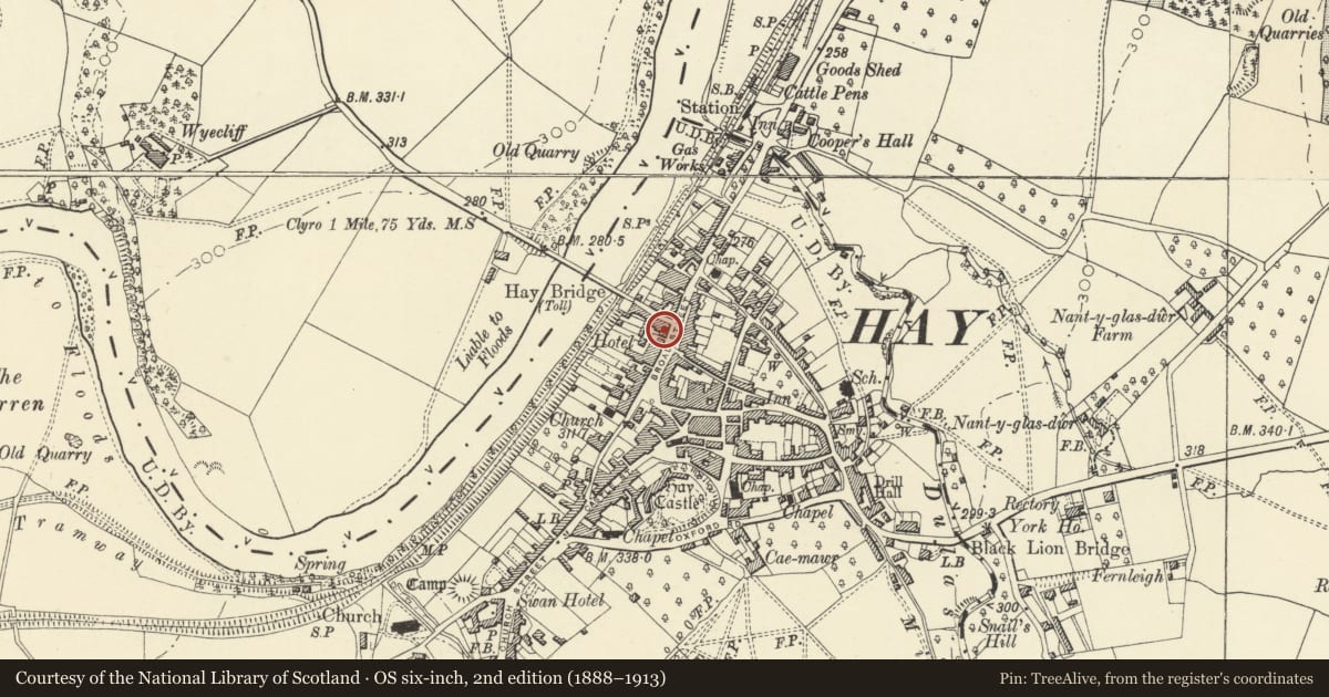 Ordnance Survey six-inch map, 2nd edition (1888–1913) covering the location of Cafe Royal Restaurant & Bar, Hay, Powys, with a pin at the register's coordinates