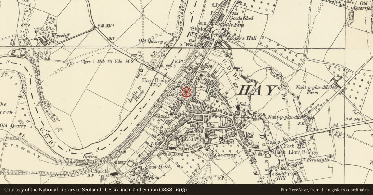 Ordnance Survey six-inch map, 2nd edition (1888–1913) covering the location of Cafe Royal Fish & Chip Bar, Hay, Powys, with a pin at the register's coordinates