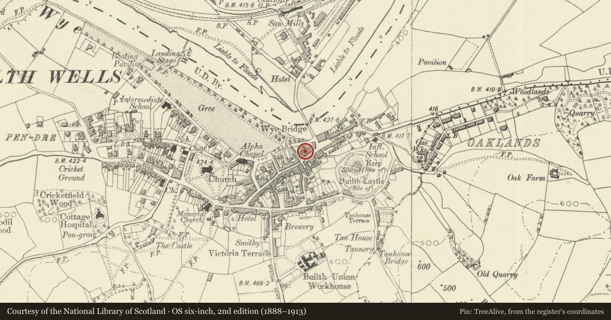 Ordnance Survey six-inch map, 2nd edition (1888–1913) covering the location of The Fountain Hotel, Builth, Powys, with a pin at the register's coordinates