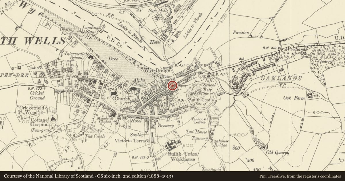 Ordnance Survey six-inch map, 2nd edition (1888–1913) covering the location of 6 Broad Street, Builth, Powys, with a pin at the register's coordinates