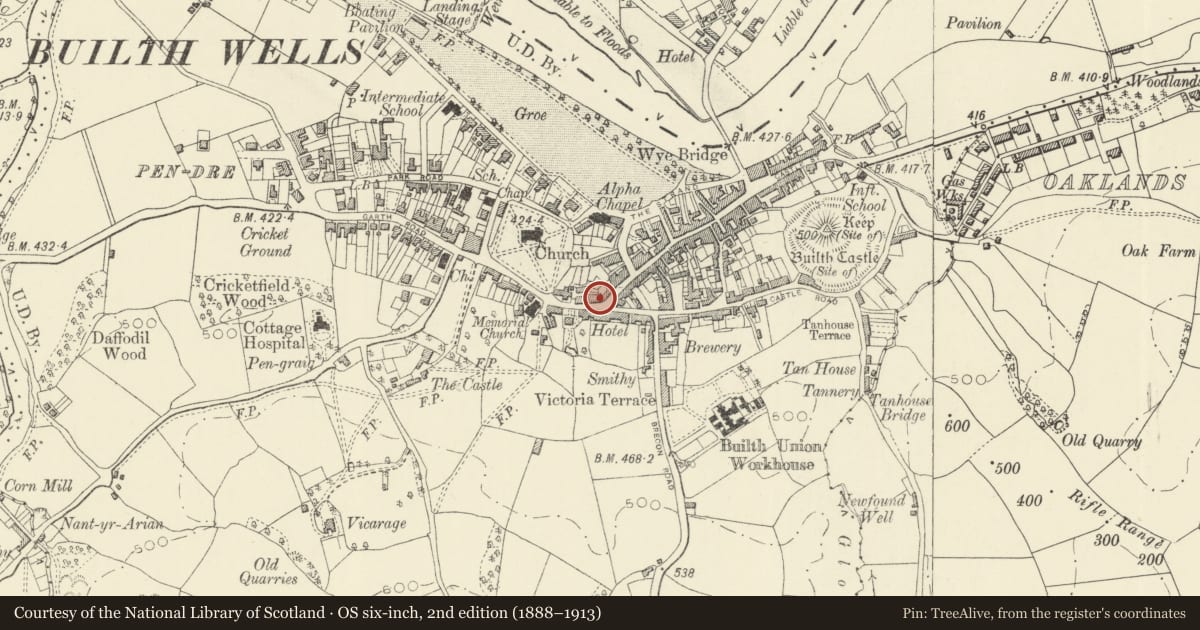Ordnance Survey six-inch map, 2nd edition (1888–1913) covering the location of Cosy Corner Tea Rooms, Builth, Powys, with a pin at the register's coordinates