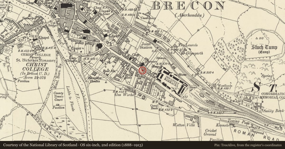 Ordnance Survey six-inch map, 2nd edition (1888–1913) covering the location of Telephone Call-box on pavement outside No.13 The Watton, Brecon, Powys, with a pin at the register's coordinates