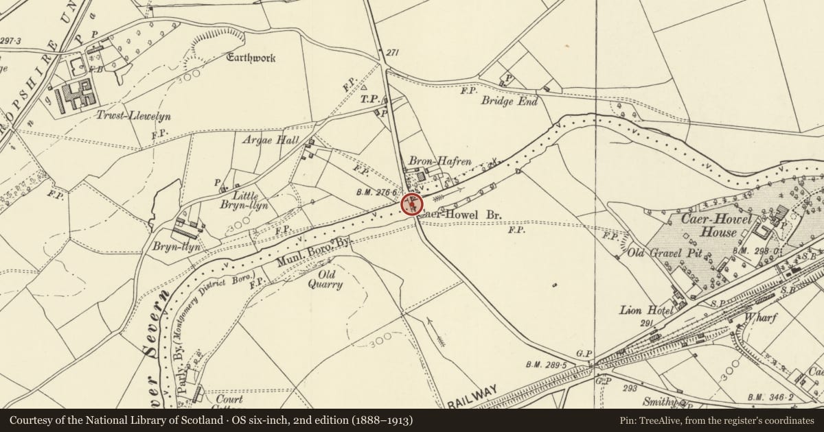 Ordnance Survey six-inch map, 2nd edition (1888–1913) covering the location of Caerhowel Bridge (also listed in Mongomery Community), Berriew, Powys, with a pin at the register's coordinates