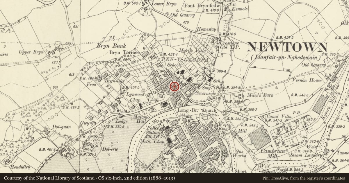 Ordnance Survey six-inch map, 2nd edition (1888–1913) covering the location of Malthouse adjoining No 2 Bryn Street, Newtown and Llanllwchaiarn, Powys, with a pin at the register's coordinates
