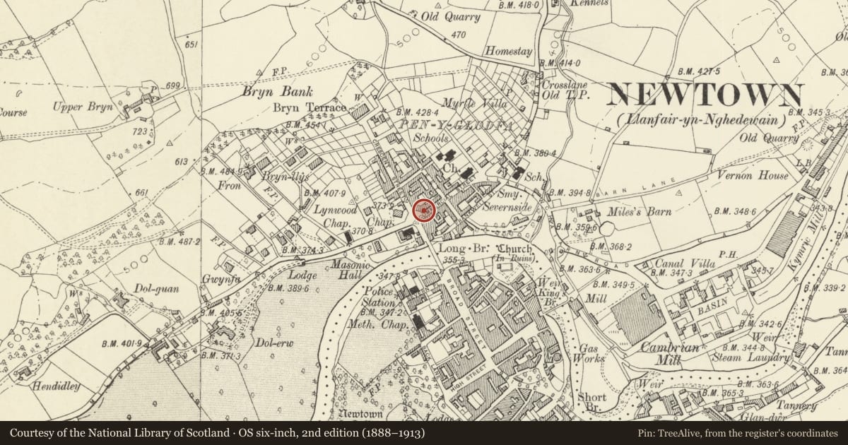 Ordnance Survey six-inch map, 2nd edition (1888–1913) covering the location of Lewis House, Newtown and Llanllwchaiarn, Powys, with a pin at the register's coordinates