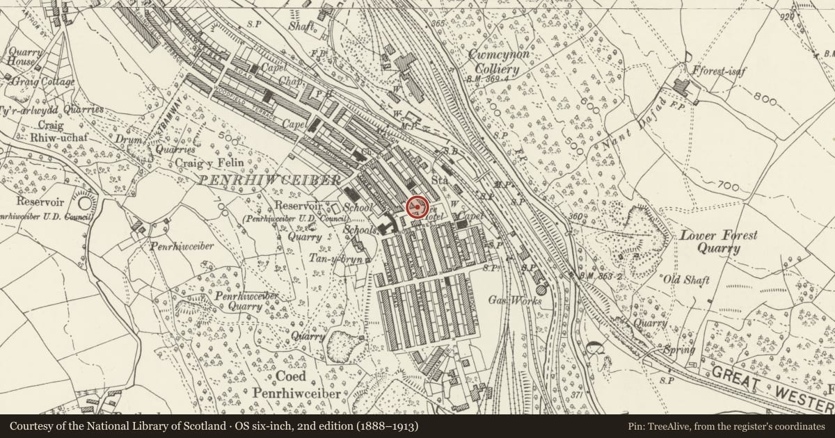 Ordnance Survey six-inch map, 2nd edition (1888–1913) covering the location of Clock Tower and War Memorial, Penrhiwceiber, Rhondda Cynon Taff, with a pin at the register's coordinates
