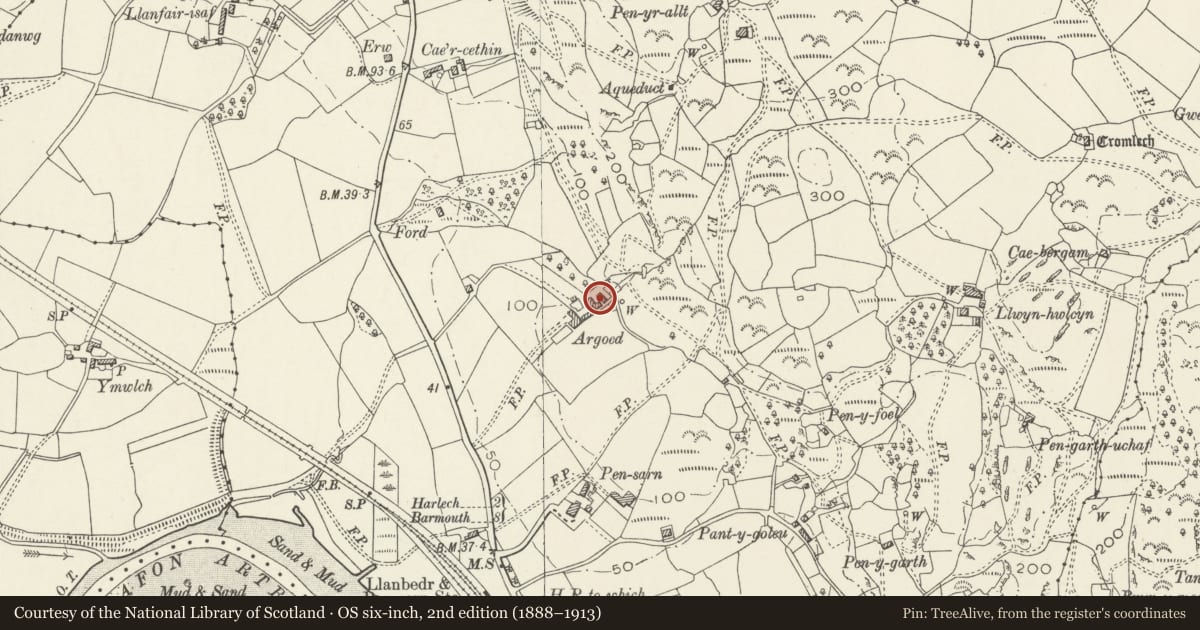 Ordnance Survey six-inch map, 2nd edition (1888–1913) covering the location of Lofted stables and agricultural range at Argoed, Llanfair, Gwynedd, with a pin at the register's coordinates