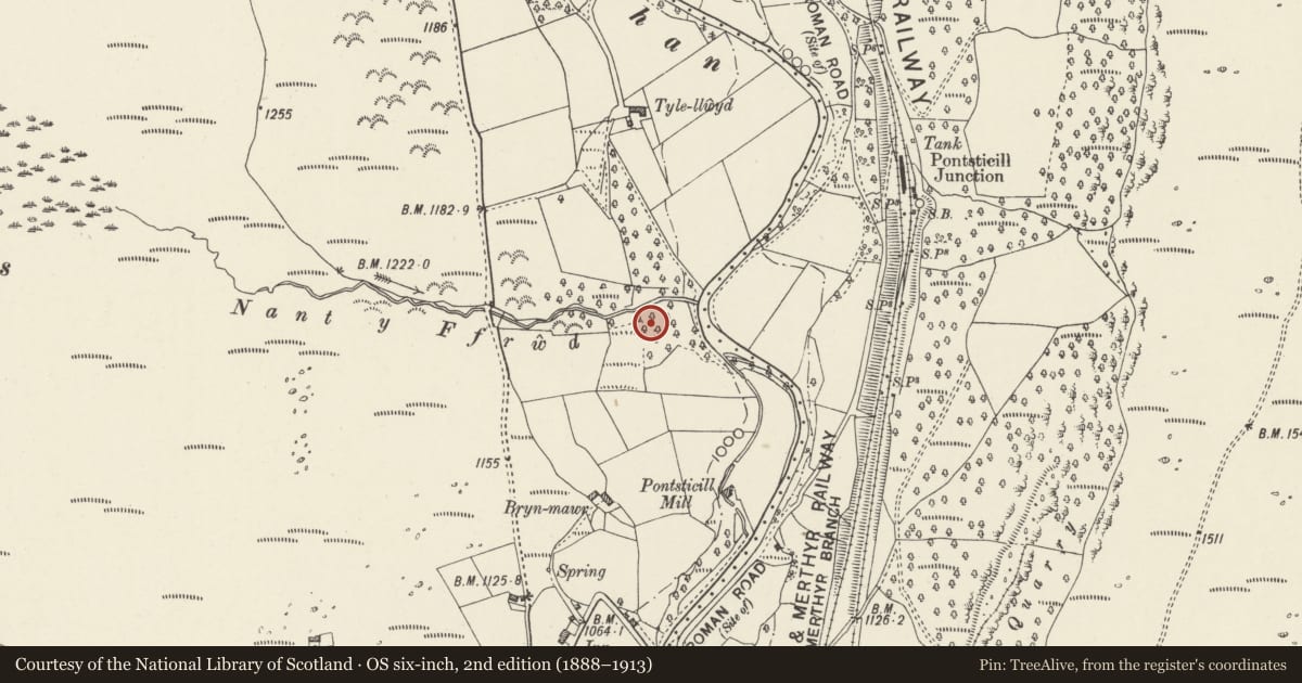 Ordnance Survey six-inch map, 2nd edition (1888–1913) covering the location of Dam, valve tower, bridge and outflow on Pontsticill Reservoir, Vaynor, Merthyr Tydfil, with a pin at the register's coordinates