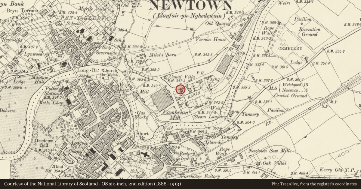 Ordnance Survey six-inch map, 2nd edition (1888–1913) covering the location of 4 Lower Canal Road, Newtown and Llanllwchaiarn, Powys, with a pin at the register's coordinates