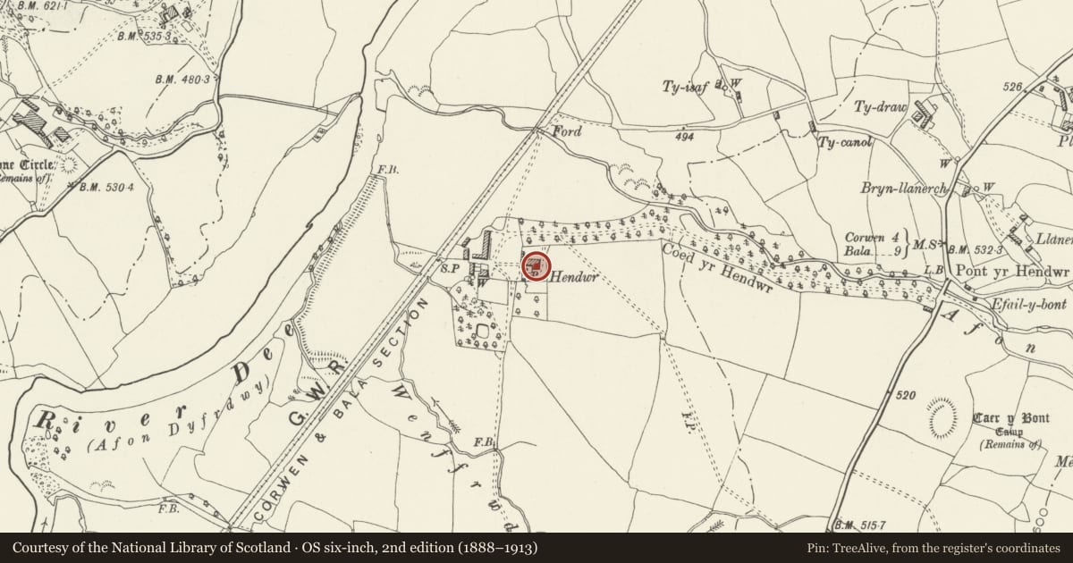 Ordnance Survey six-inch map, 2nd edition (1888–1913) covering the location of Hendwr, Llandrillo, Denbighshire, with a pin at the register's coordinates