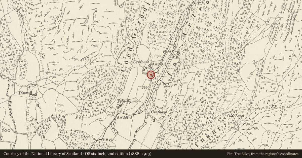 Ordnance Survey six-inch map, 2nd edition (1888–1913) covering the location of Lofted bakehouse at Crafnant, Llanbedr, Gwynedd, with a pin at the register's coordinates