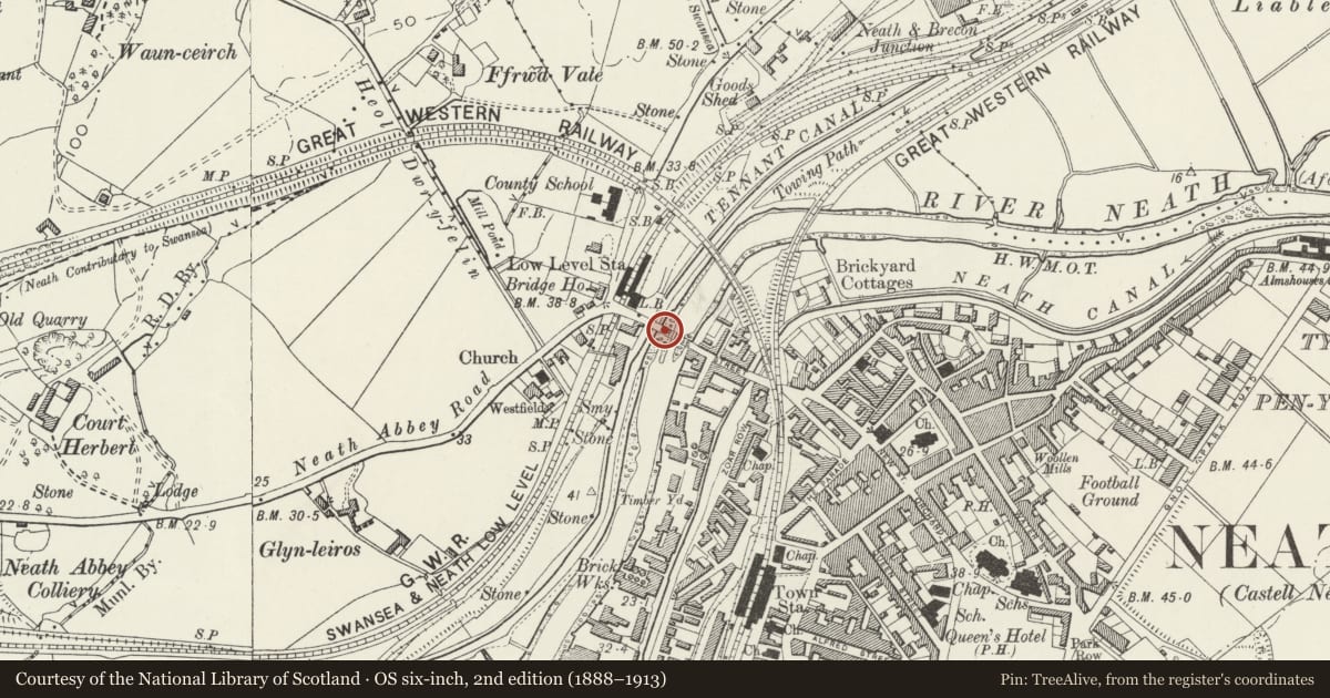 Ordnance Survey six-inch map, 2nd edition (1888–1913) covering the location of Neath River Bridge (partly in Neath community), Blaenhonddan, Neath Port Talbot, with a pin at the register's coordinates