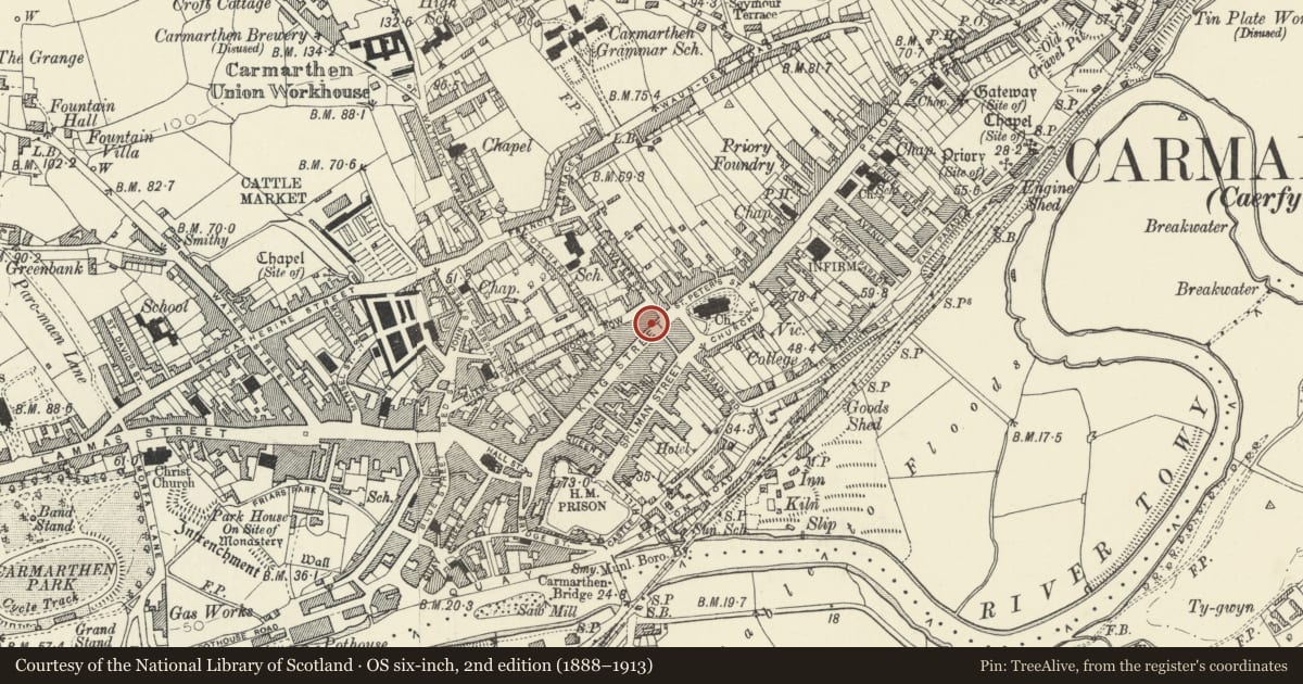 Ordnance Survey six-inch map, 2nd edition (1888–1913) covering the location of 34 King Street, Carmarthen, Carmarthenshire, with a pin at the register's coordinates