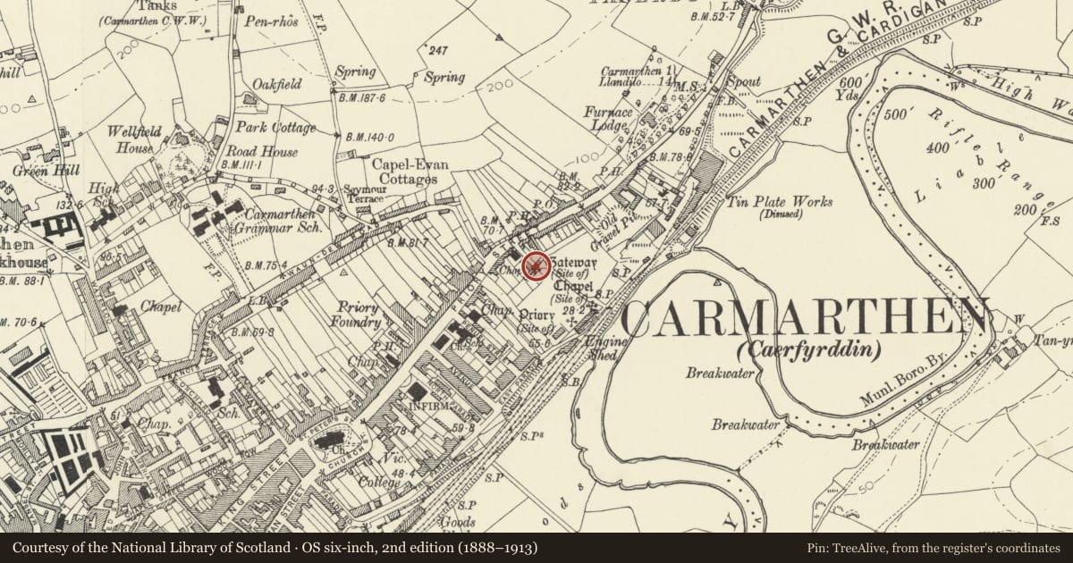 Ordnance Survey six-inch map, 2nd edition (1888–1913) covering the location of 7a Old Priory Road, Carmarthen, Carmarthenshire, with a pin at the register's coordinates