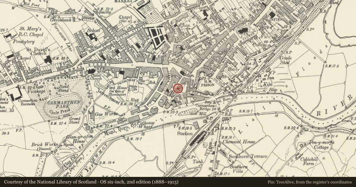 Ordnance Survey six-inch map, 2nd edition (1888–1913) covering the location of 8 Quay Street, Carmarthen, Carmarthenshire, with a pin at the register's coordinates