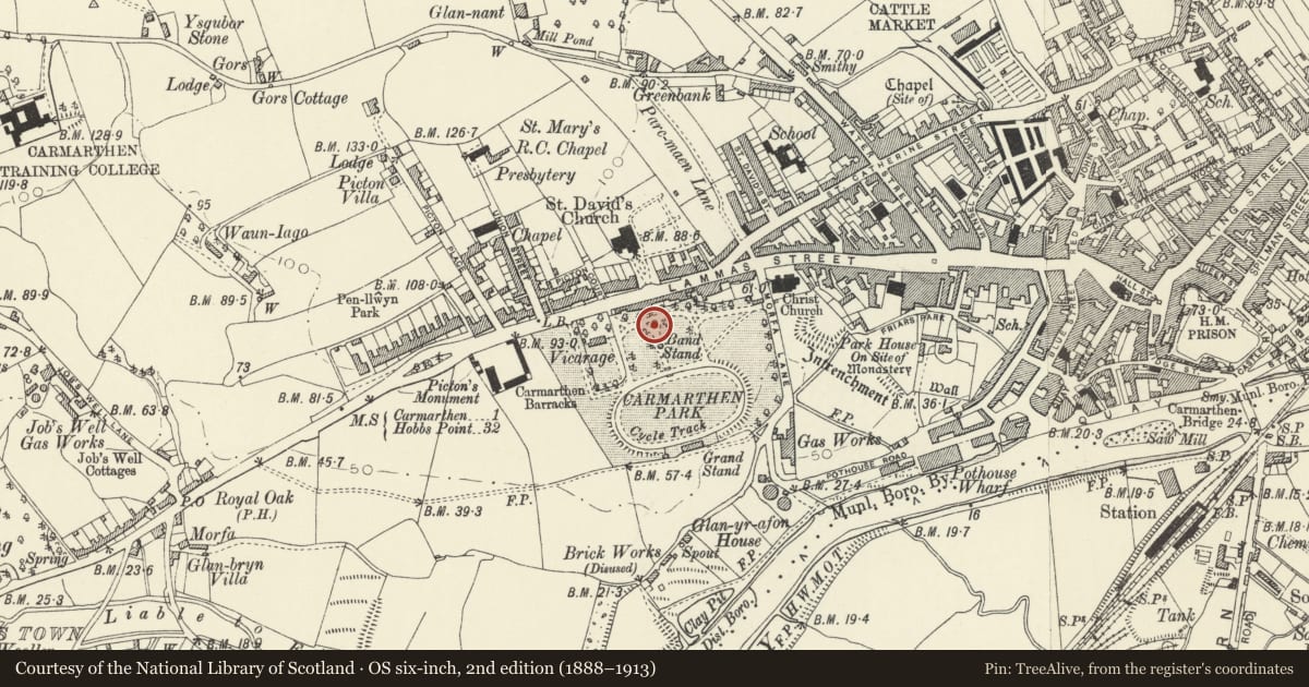 Ordnance Survey six-inch map, 2nd edition (1888–1913) covering the location of Cast-iron drinking fountain in Carmarthen Park, Carmarthenshire, with a pin at the register's coordinates