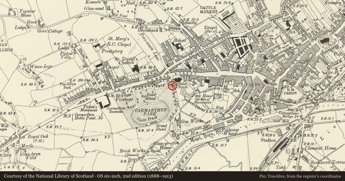 Ordnance Survey six-inch map, 2nd edition (1888–1913) covering the location of Main gates and gatepiers to Carmarthen Park, Carmarthenshire, with a pin at the register's coordinates