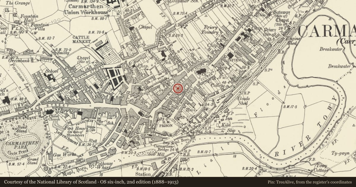 Ordnance Survey six-inch map, 2nd edition (1888–1913) covering the location of 16-6a King Street, Carmarthen, Carmarthenshire, with a pin at the register's coordinates