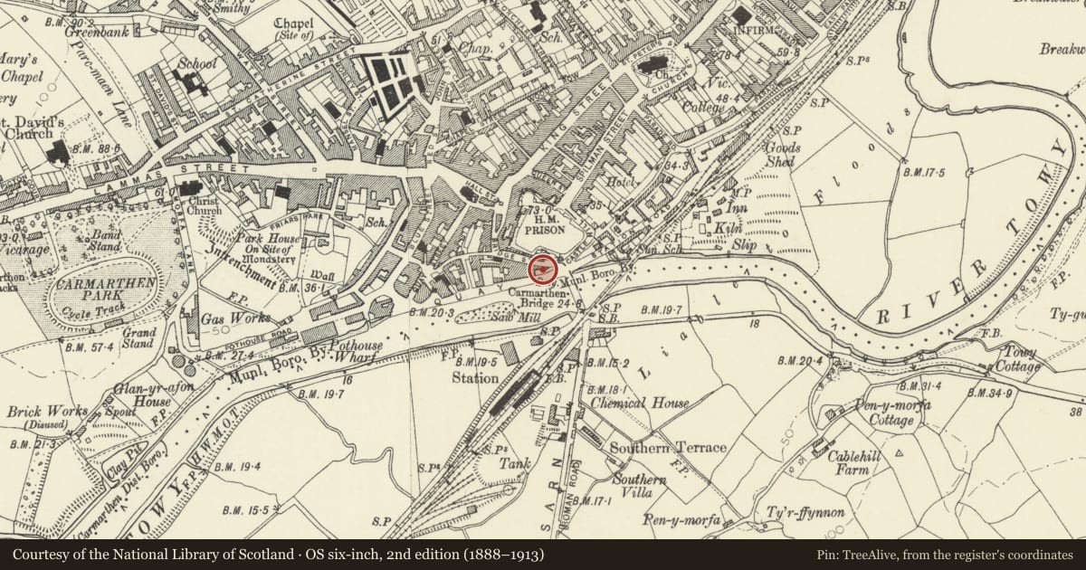 Ordnance Survey six-inch map, 2nd edition (1888–1913) covering the location of Towy Works, Carmarthen, Carmarthenshire, with a pin at the register's coordinates