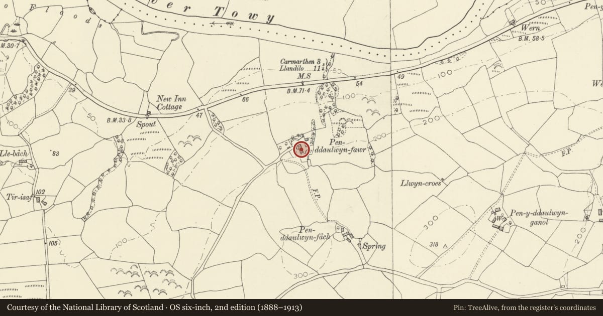 Ordnance Survey six-inch map, 2nd edition (1888–1913) covering the location of Penddaulwyn Fawr, including attached farm building, Llangunnor, Carmarthenshire, with a pin at the register's coordinates