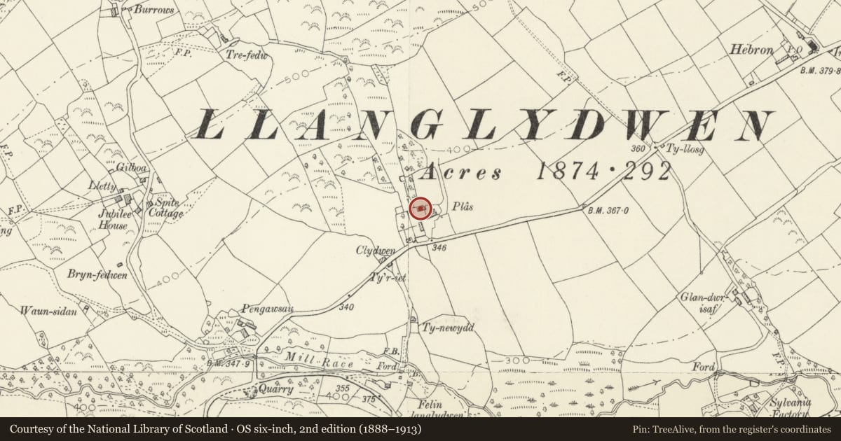 Ordnance Survey six-inch map, 2nd edition (1888–1913) covering the location of Plas, Cilymaenllwyd, Carmarthenshire, with a pin at the register's coordinates