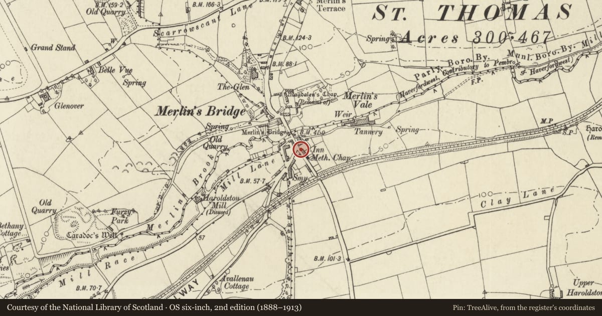 Ordnance Survey six-inch map, 2nd edition (1888–1913) covering the location of Milepost near Merlins Bridge Post Office, Merlin's Bridge, Pembrokeshire, with a pin at the register's coordinates