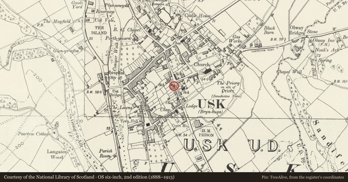 Ordnance Survey six-inch map, 2nd edition (1888–1913) covering the location of 20 Maryport Street, Usk, Monmouthshire, with a pin at the register's coordinates