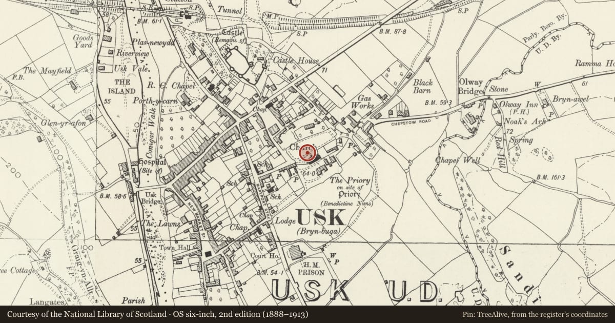 Ordnance Survey six-inch map, 2nd edition (1888–1913) covering the location of Morgan Tomb in St Mary's Churchyard, Usk, Monmouthshire, with a pin at the register's coordinates