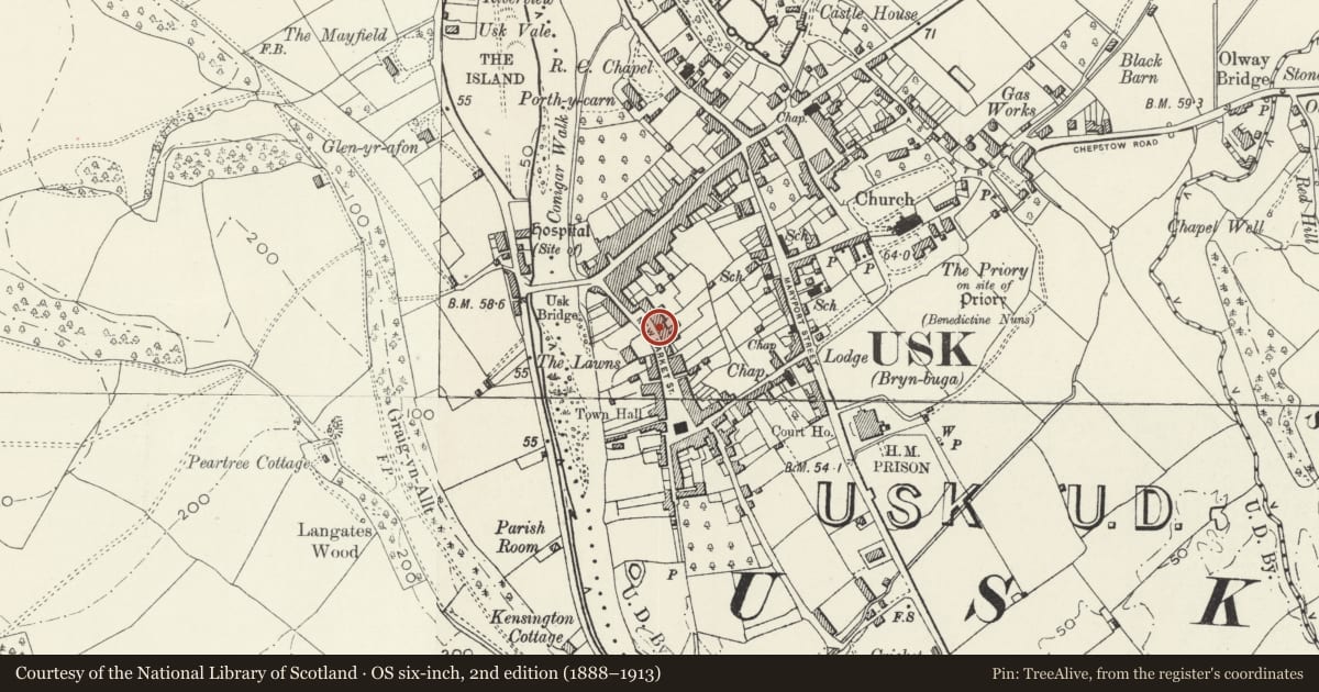 Ordnance Survey six-inch map, 2nd edition (1888–1913) covering the location of No.15 New Market Street, and attached iron railings, Usk, Monmouthshire, with a pin at the register's coordinates