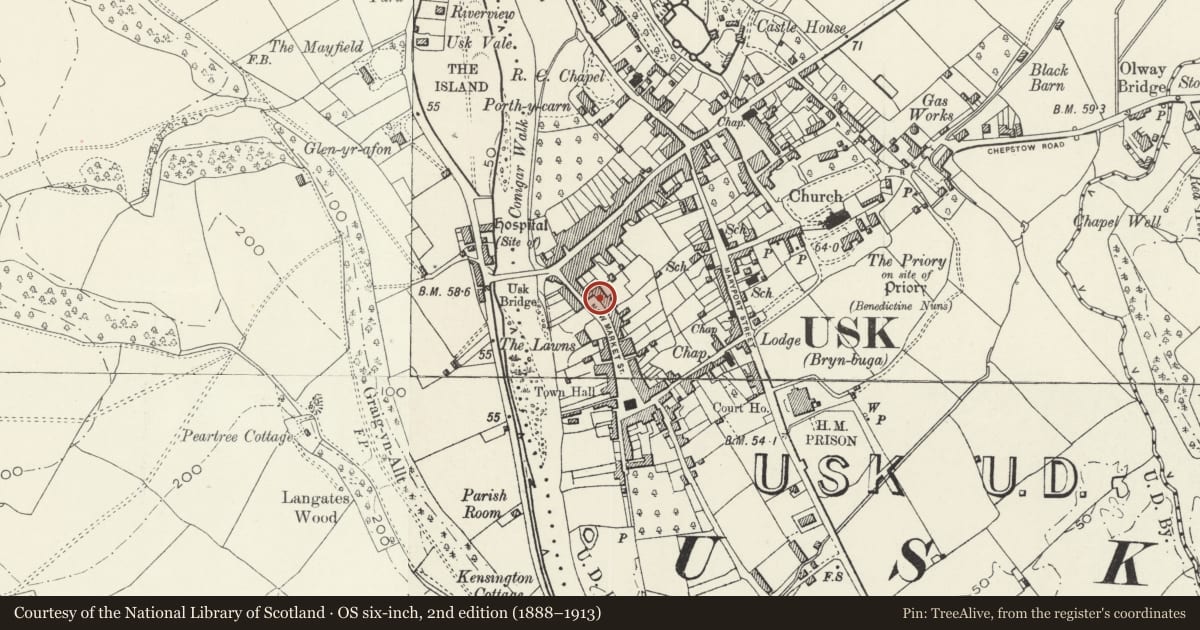Ordnance Survey six-inch map, 2nd edition (1888–1913) covering the location of Olde Malsters, Usk, Monmouthshire, with a pin at the register's coordinates