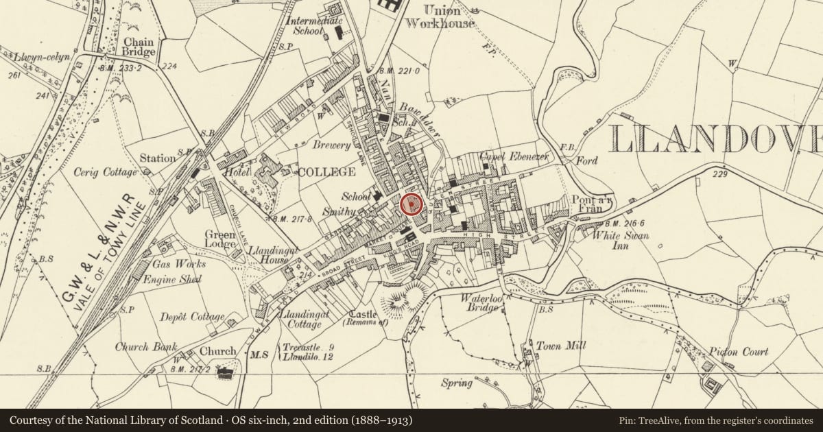 Ordnance Survey six-inch map, 2nd edition (1888–1913) covering the location of 11 Stone Street, Llandovery, Carmarthenshire, with a pin at the register's coordinates