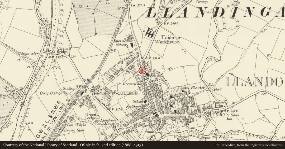 Ordnance Survey six-inch map, 2nd edition (1888–1913) covering the location of 60 Stone Street, Llandovery, Carmarthenshire, with a pin at the register's coordinates