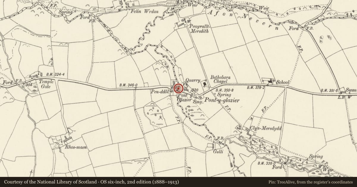 Ordnance Survey six-inch map, 2nd edition (1888–1913) covering the location of Boundary stone on Pont y Glasier (partly in Eglwyswrw community), Crymych, Pembrokeshire, with a pin at the register's coordinates