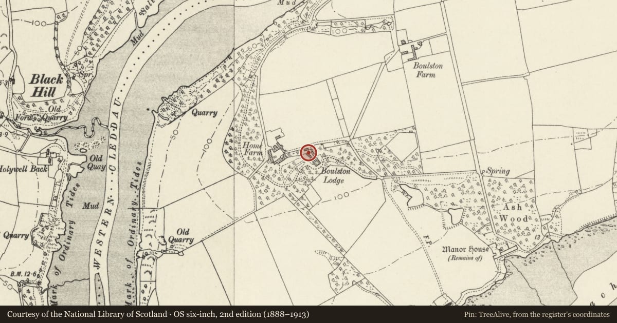 Ordnance Survey six-inch map, 2nd edition (1888–1913) covering the location of Outbuilding to N of Boulston Manor, Uzmaston, Boulston and Slebech, Pembrokeshire, with a pin at the register's coordinates