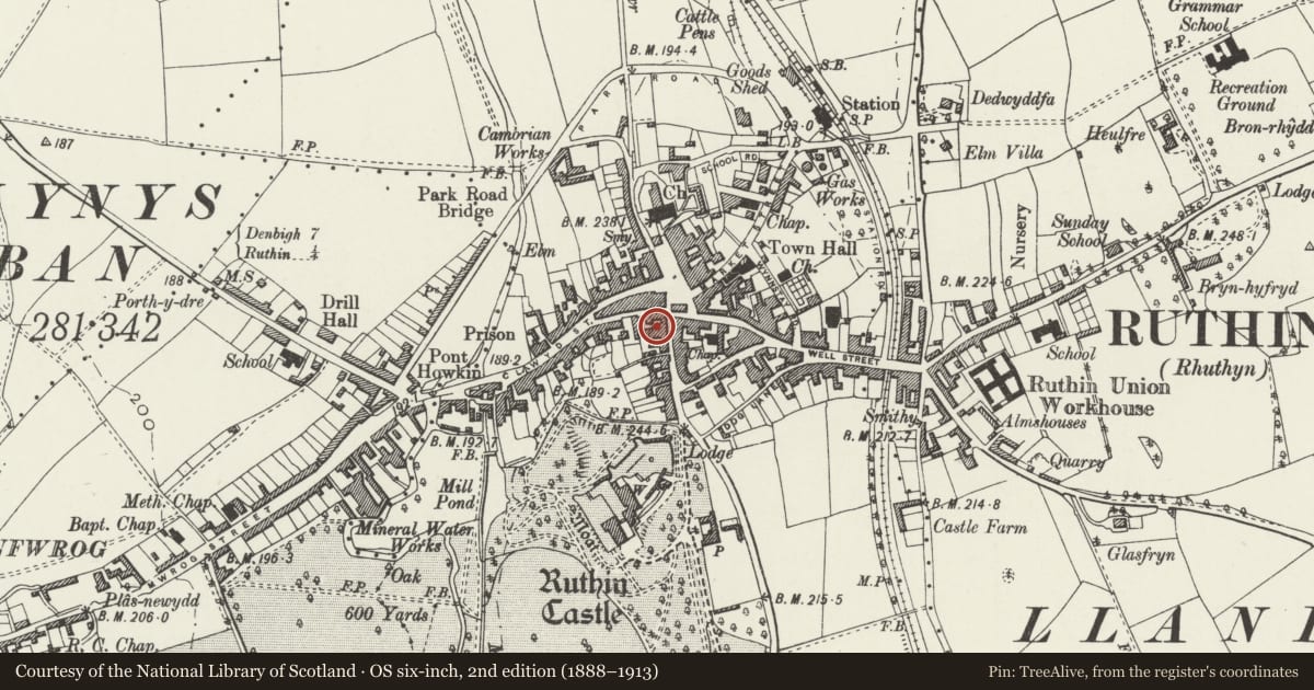 Ordnance Survey six-inch map, 2nd edition (1888–1913) covering the location of Corporation Arms Public House, Ruthin, Denbighshire, with a pin at the register's coordinates