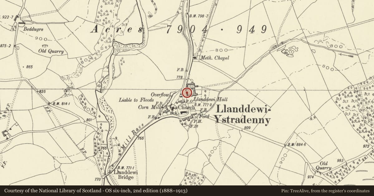 Ordnance Survey six-inch map, 2nd edition (1888–1913) covering the location of Outbuilding on W side of Llanddewi Hall, Llanddewi Ystradenny, Powys, with a pin at the register's coordinates