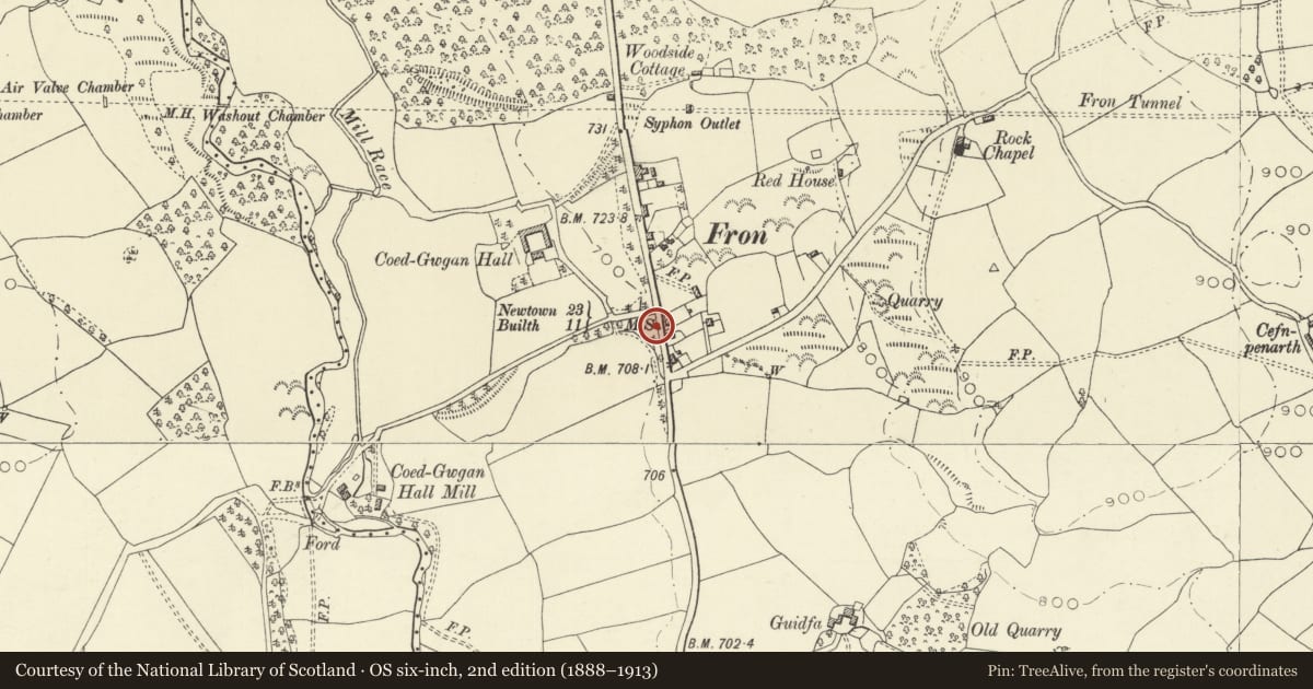 Ordnance Survey six-inch map, 2nd edition (1888–1913) covering the location of Milestone on A483, Llanbadarn Fawr, Powys, with a pin at the register's coordinates