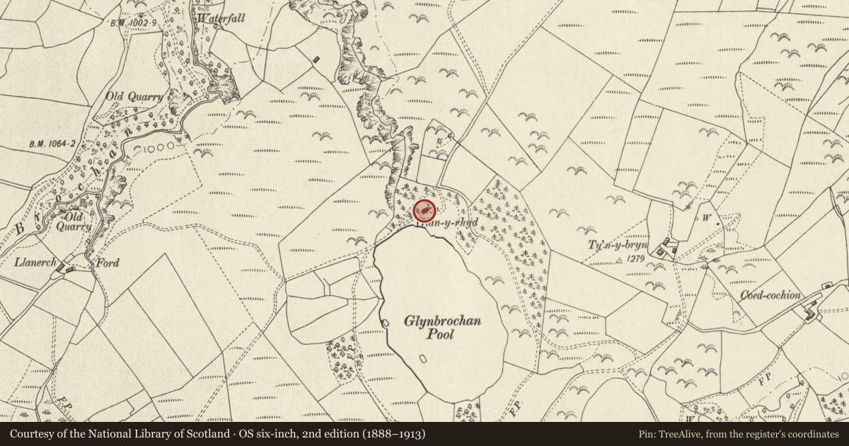Ordnance Survey six-inch map, 2nd edition (1888–1913) covering the location of Farm range at Glanrhyd, Llangurig, Powys, with a pin at the register's coordinates