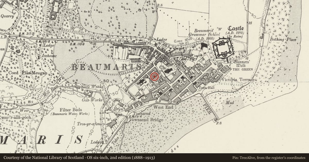 Ordnance Survey six-inch map, 2nd edition (1888–1913) covering the location of 4 Bunkers Hill, Beaumaris, Isle of Anglesey, with a pin at the register's coordinates
