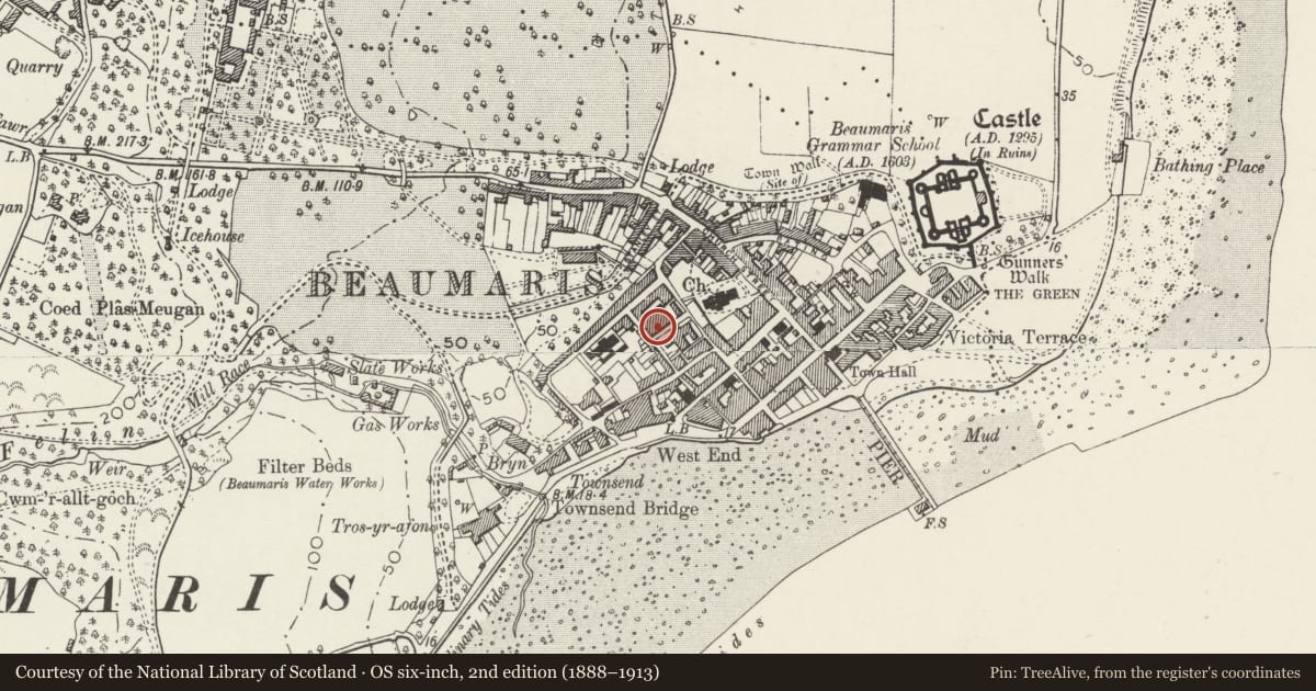 Ordnance Survey six-inch map, 2nd edition (1888–1913) covering the location of 6 Bunkers Hill, Beaumaris, Isle of Anglesey, with a pin at the register's coordinates