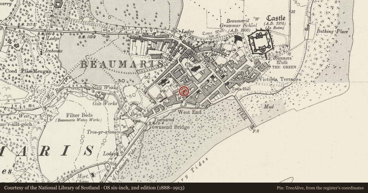 Ordnance Survey six-inch map, 2nd edition (1888–1913) covering the location of Chapel House, Beaumaris, Isle of Anglesey, with a pin at the register's coordinates