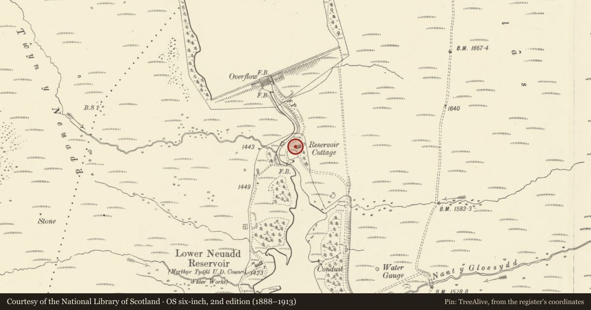 Ordnance Survey six-inch map, 2nd edition (1888–1913) covering the location of Neuadd House, Llanfrynach, Powys, with a pin at the register's coordinates