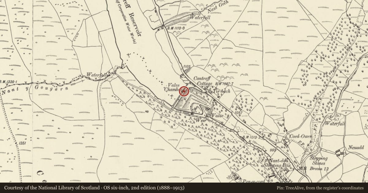 Ordnance Survey six-inch map, 2nd edition (1888–1913) covering the location of Cantref Reservoir dam, including valve house, draw-off tower and spillway (partly in Hirwaun), Llanfrynach, Powys, with a pin at the register's coordinates