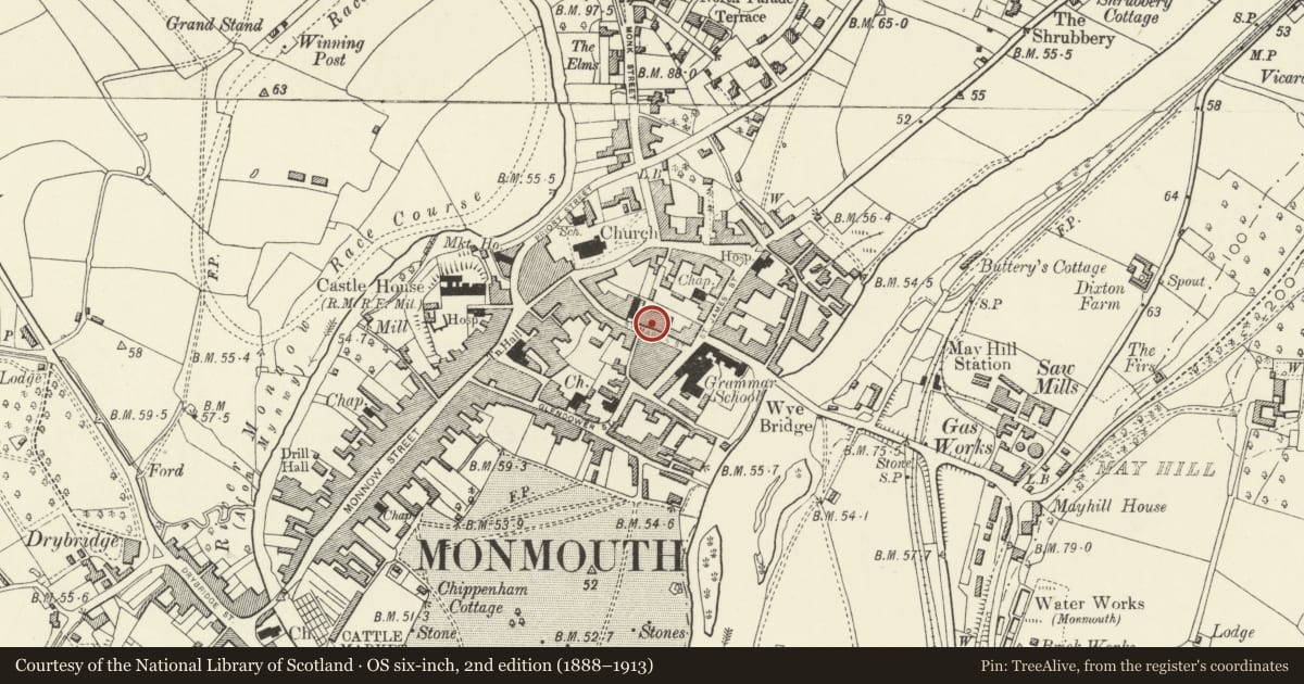 Ordnance Survey six-inch map, 2nd edition (1888–1913) covering the location of 32 St. Mary's Street, Monmouth, Monmouthshire, with a pin at the register's coordinates