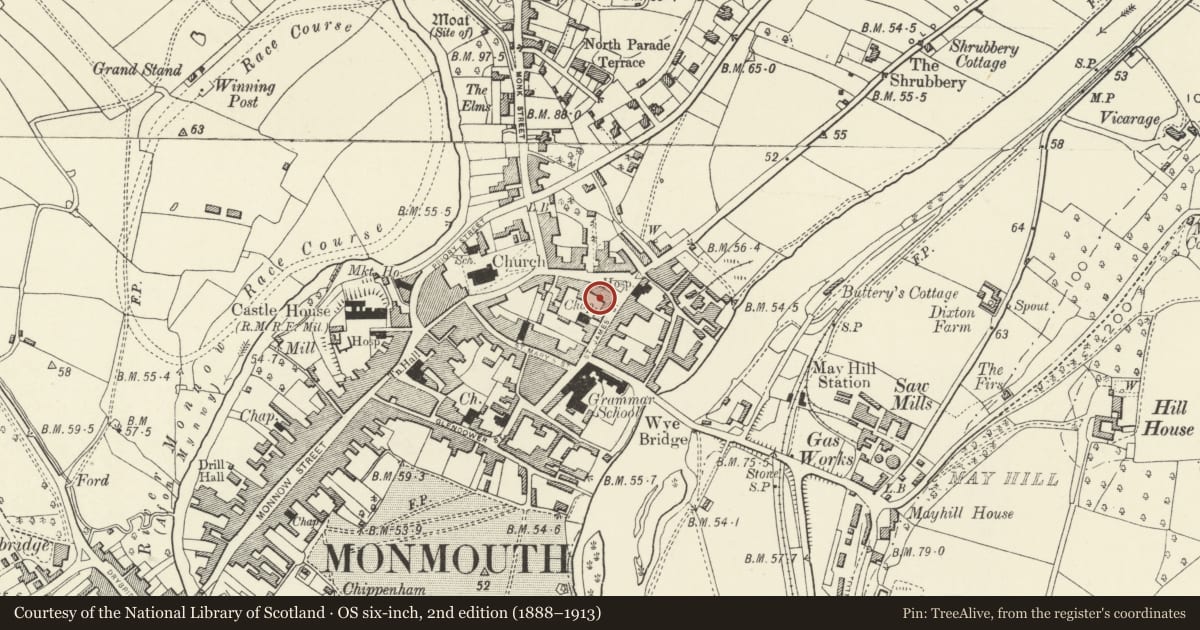 Ordnance Survey six-inch map, 2nd edition (1888–1913) covering the location of 35 Whitecross Street, Monmouth, Monmouthshire, with a pin at the register's coordinates
