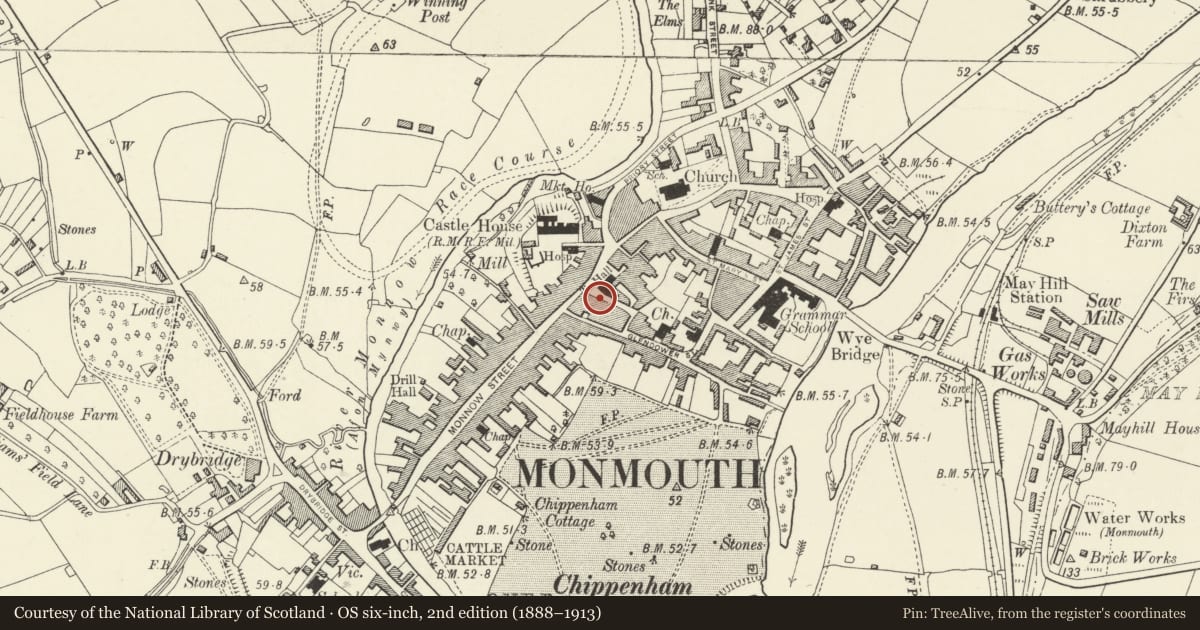 Ordnance Survey six-inch map, 2nd edition (1888–1913) covering the location of The King's Head Hotel, Monmouth, Monmouthshire, with a pin at the register's coordinates