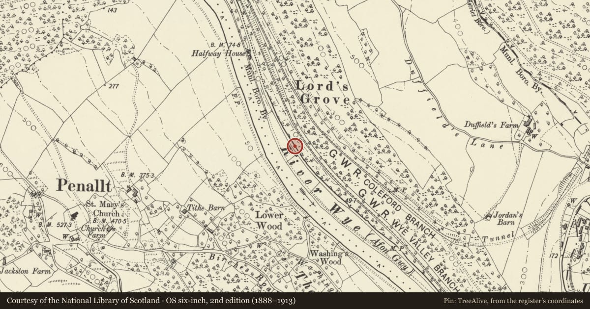Ordnance Survey six-inch map, 2nd edition (1888–1913) covering the location of Milestone '2 miles to Monmouth', Monmouthshire, with a pin at the register's coordinates